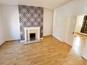 Lounge- click for photo gallery